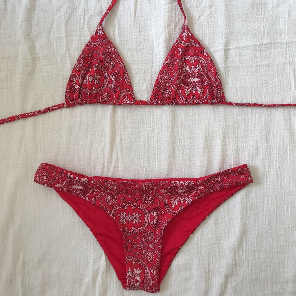 FRANKIES BIKINIS SET